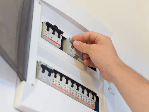 Quadro de distribuição 18 circuitos